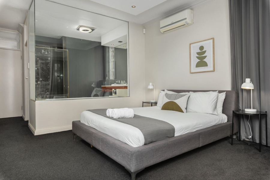 To Let 2 Bedroom Property for Rent in Camps Bay Western Cape
